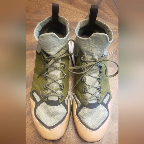 NIKE AIR ZOOM TALARIA MID FLYKNIT PREMIUM  GREEN Mens Shoes Size 12 - Picture 8 of 14